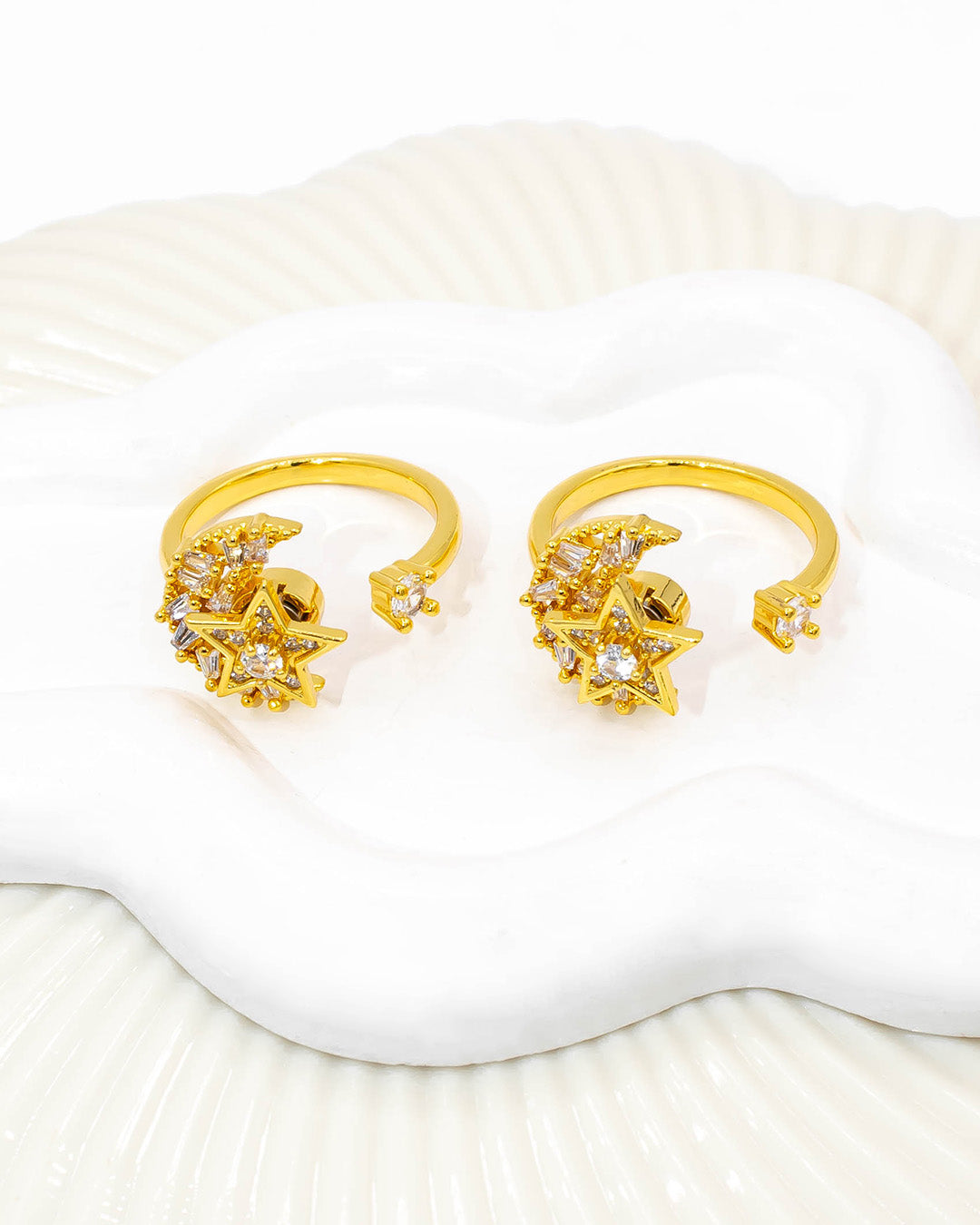 Anillo giratorio luna y estrella