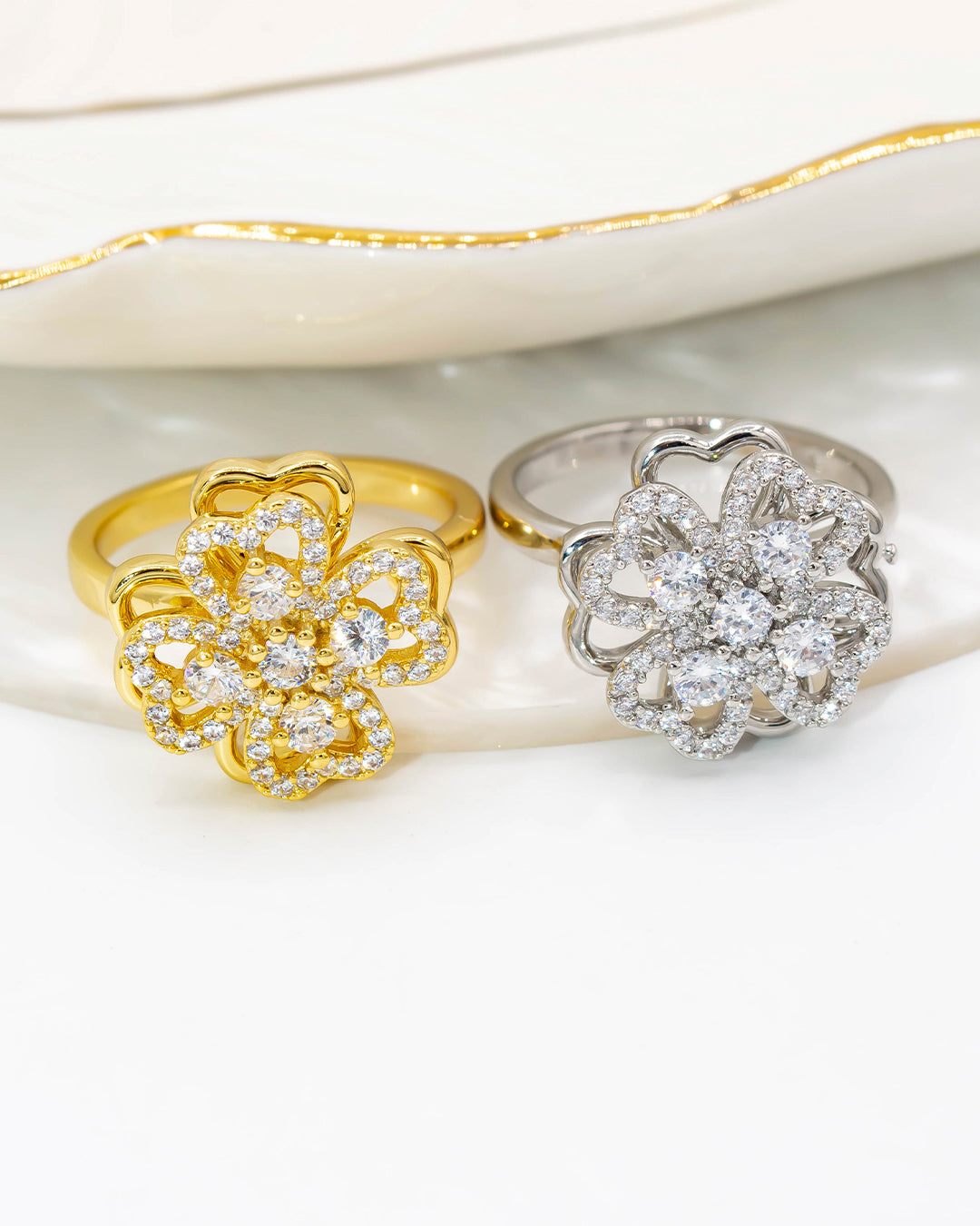 Anillo giratorio flor