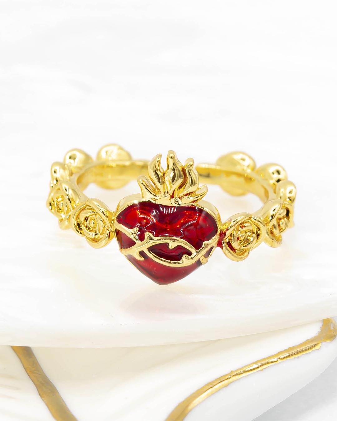 Anillo corazón rojo