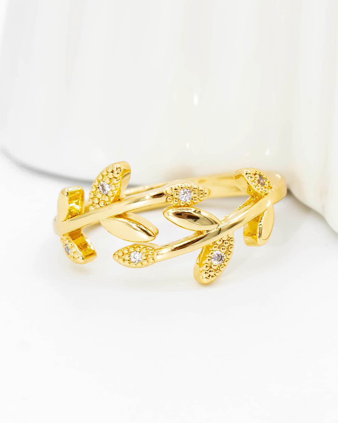 Anillo espiga circón