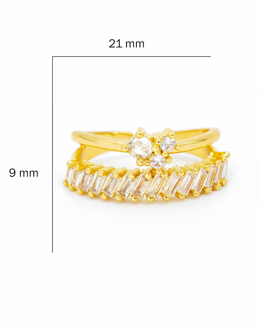 Anillo corazón piedras blancas