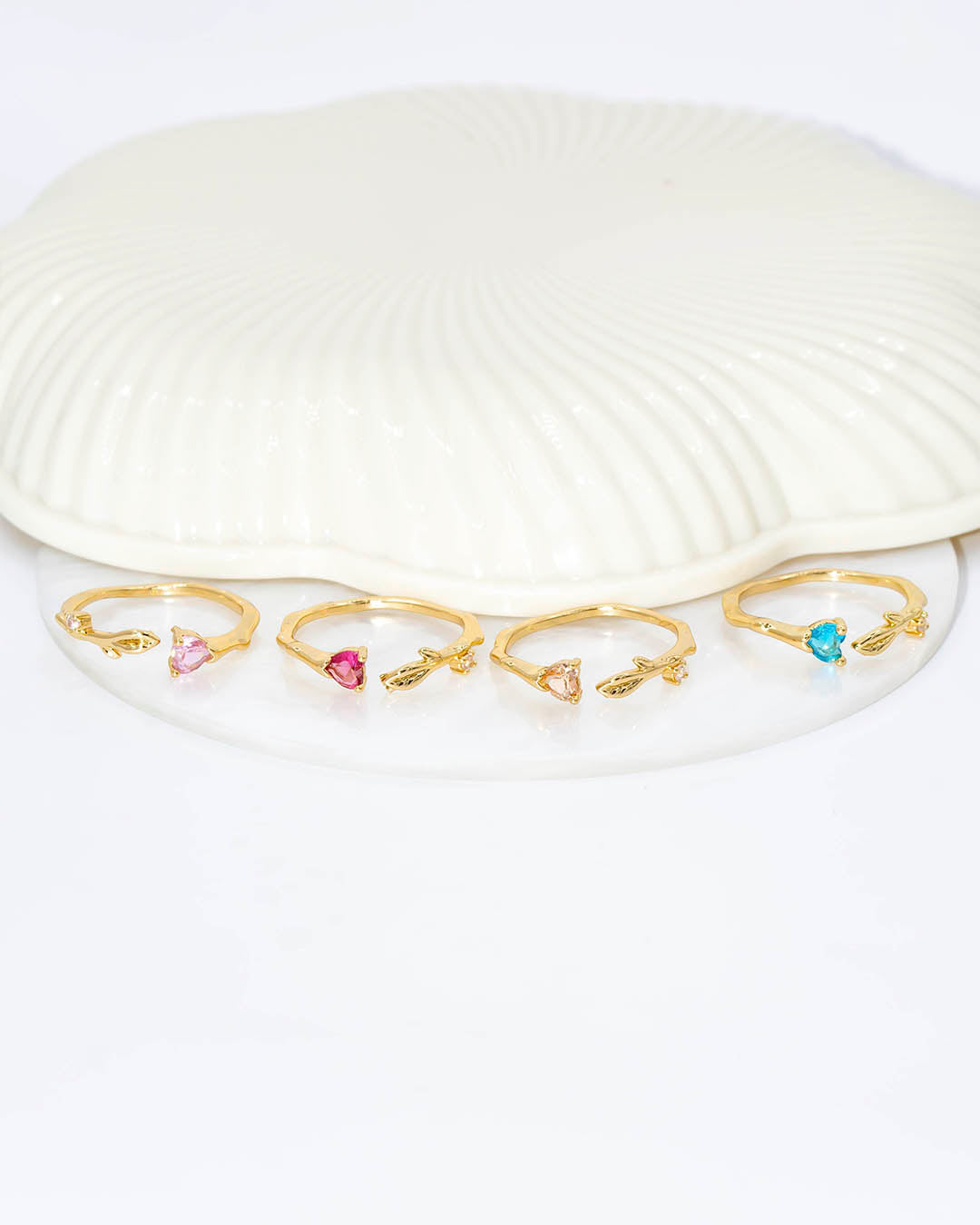 Anillo hoja corazón