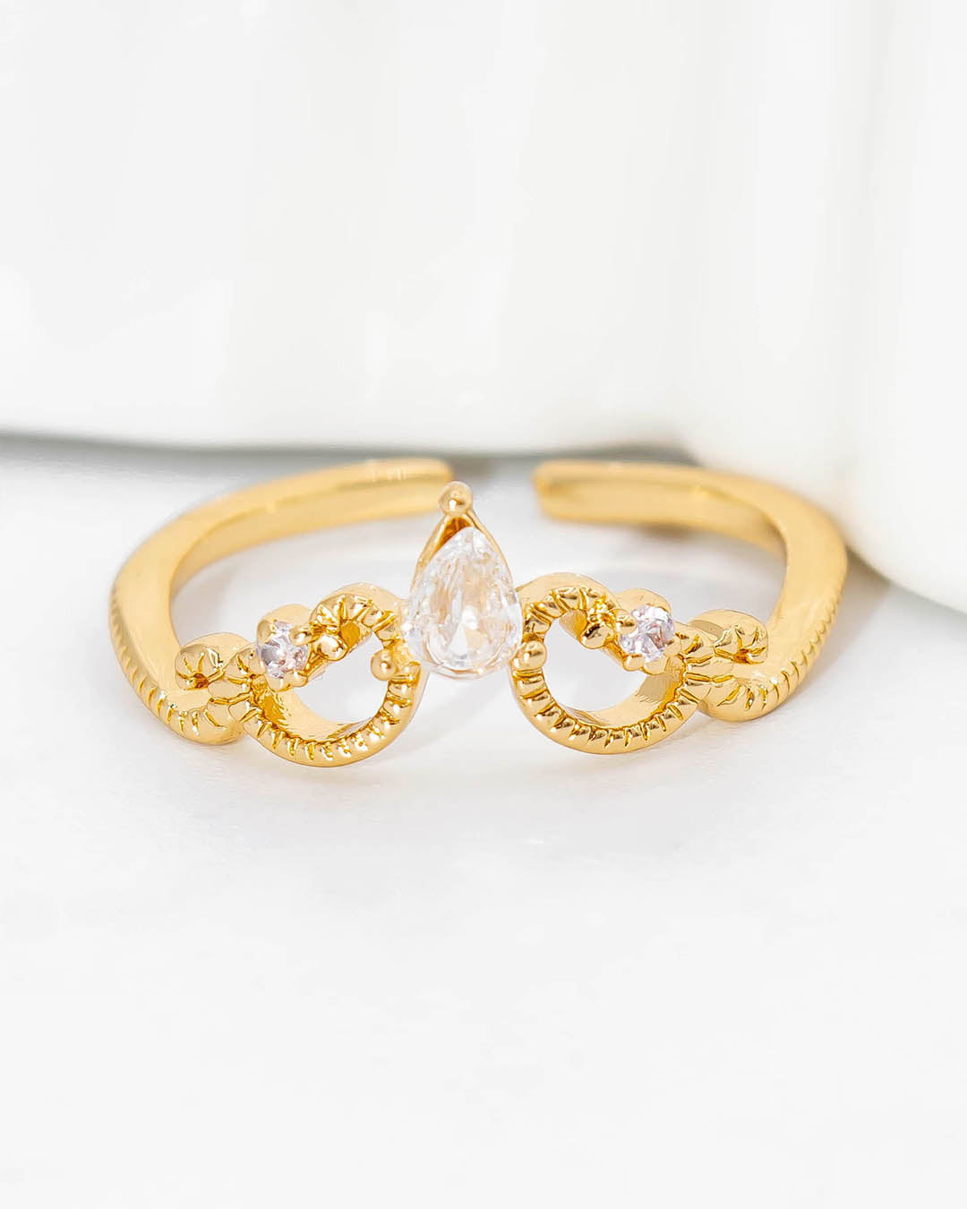 Anillo piedra ovalada