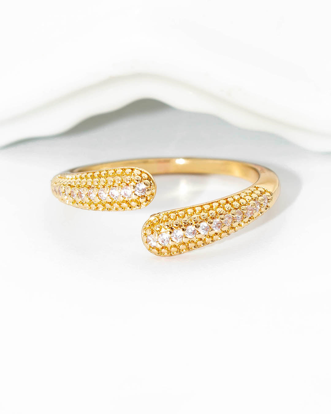 Anillo circón línea