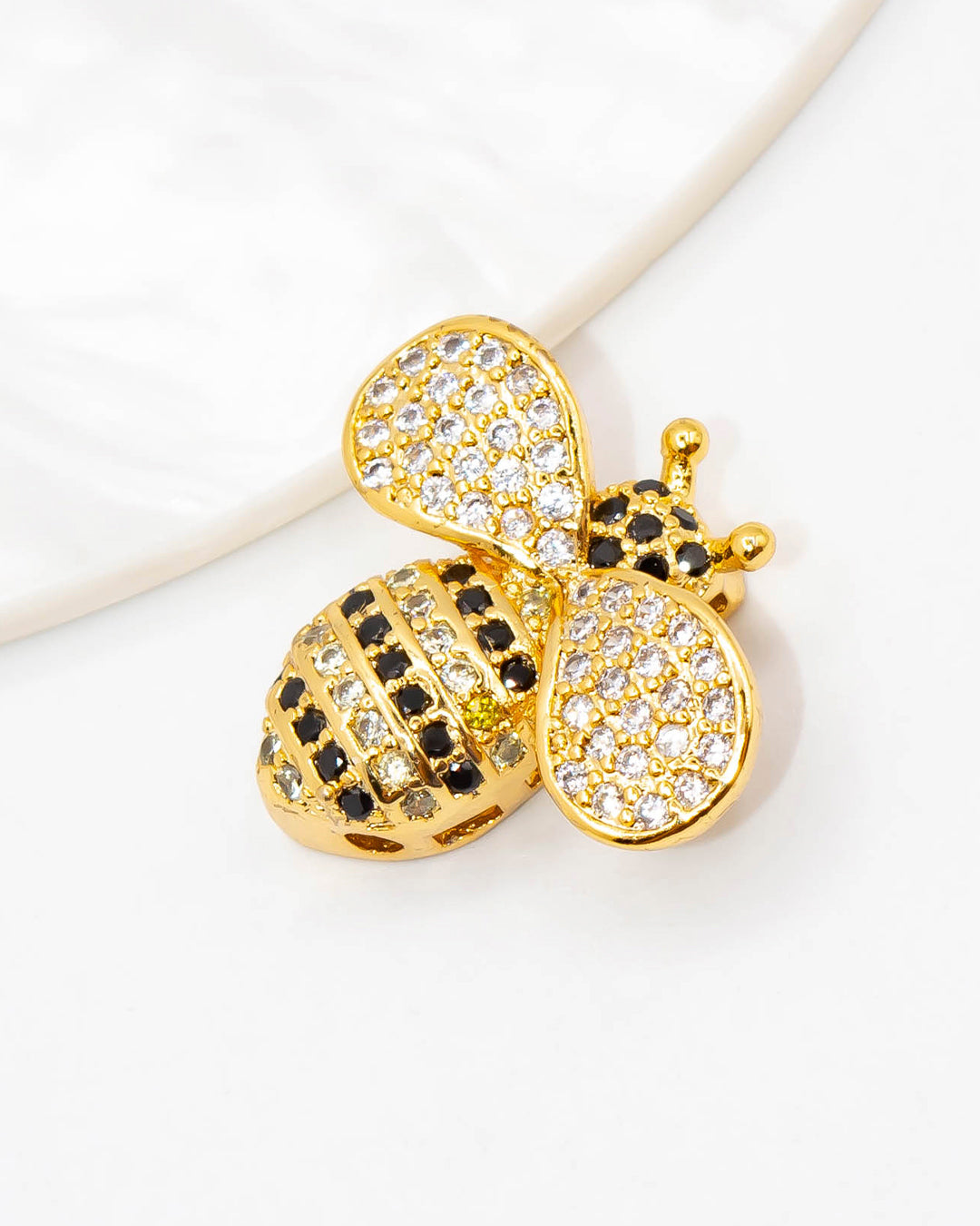 Dije pulsera abeja