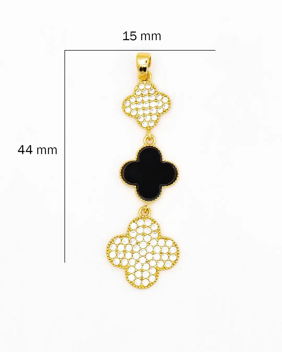 Dije trébol triple negro