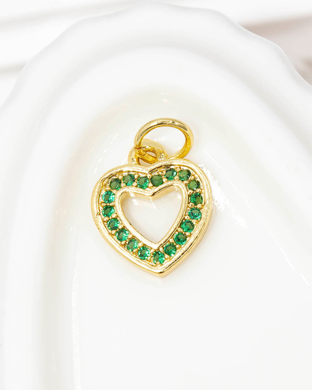 Dije corazón verde