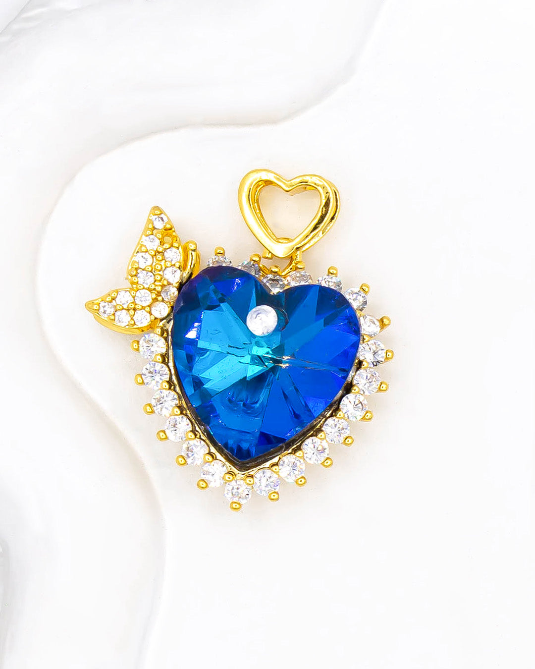 Dije corazón swarovski