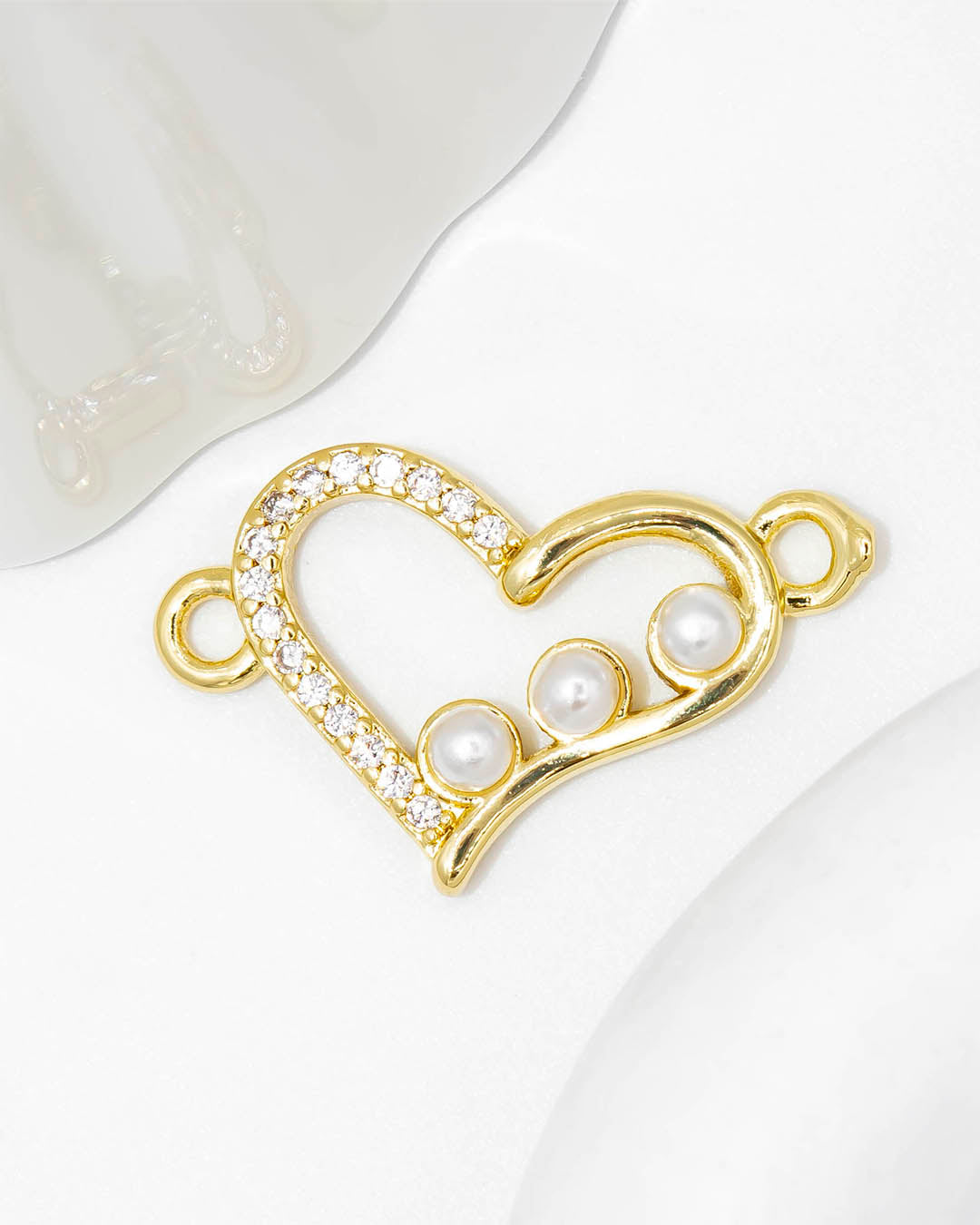Dije pulsera corazón perla