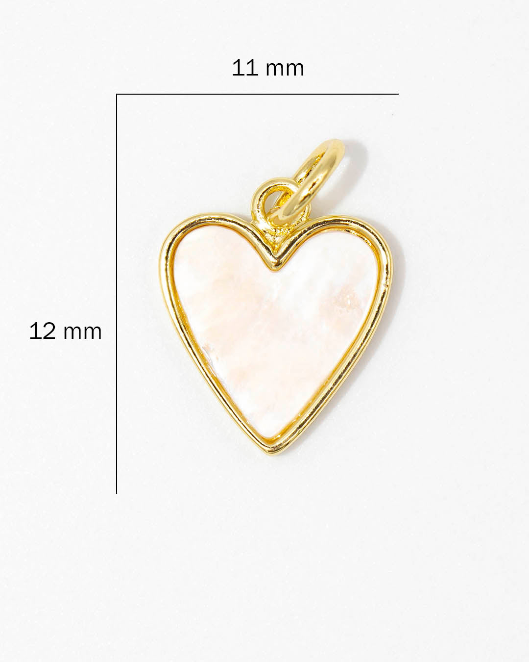 Dije corazón nácar