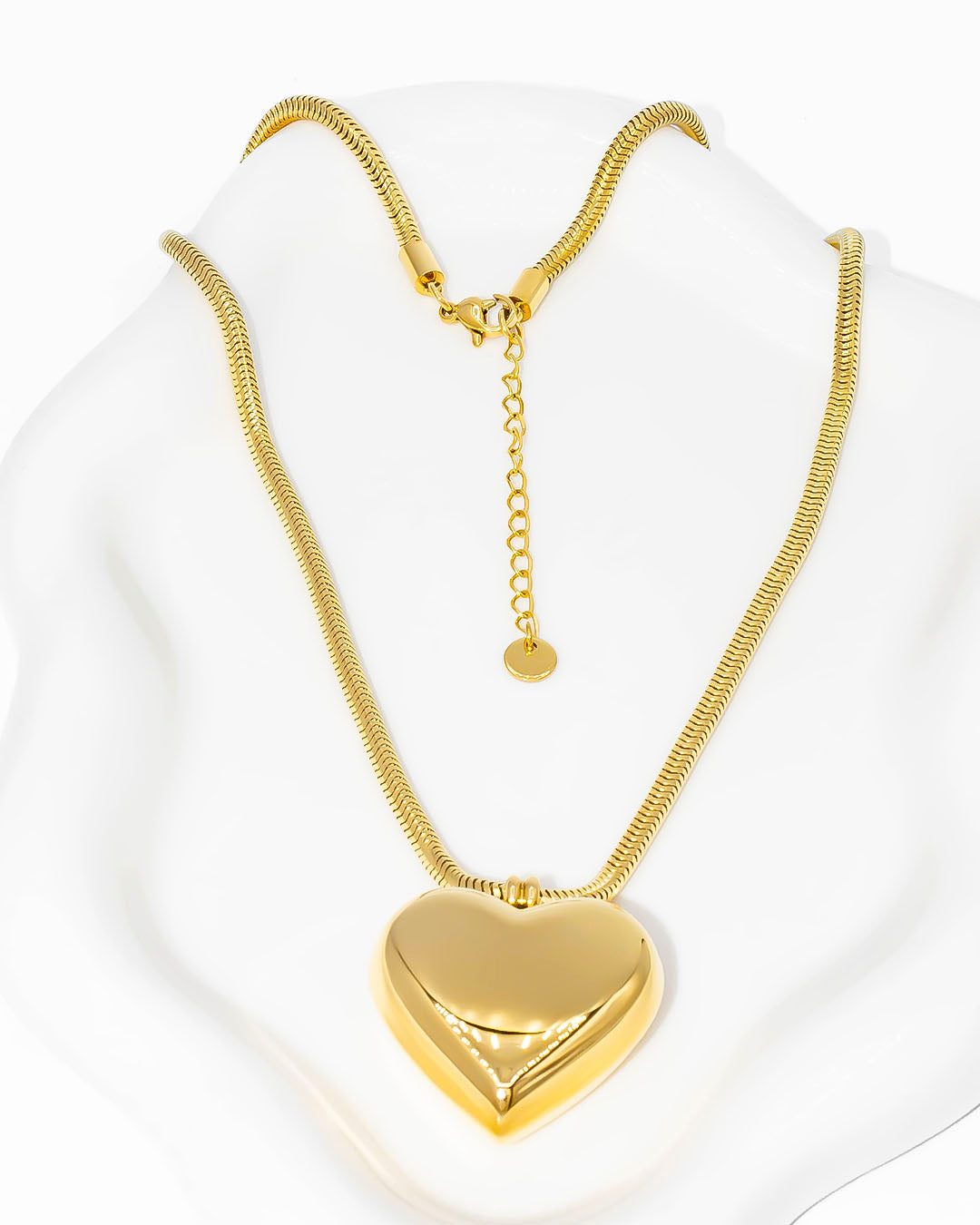 Cadena tejido redondo con corazón