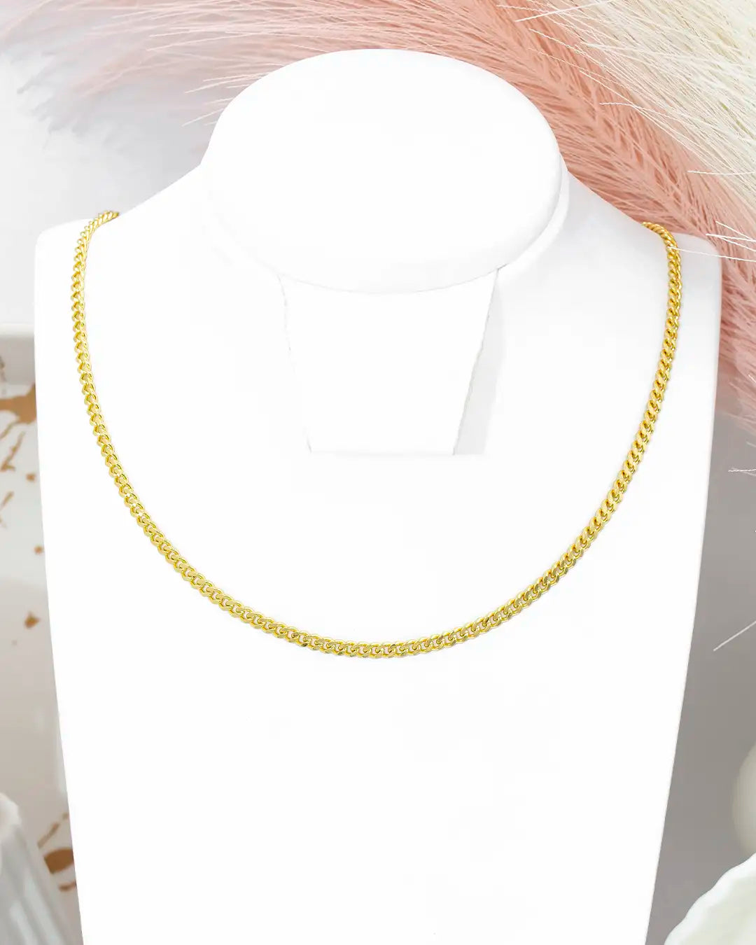 Cadena cubana delgada