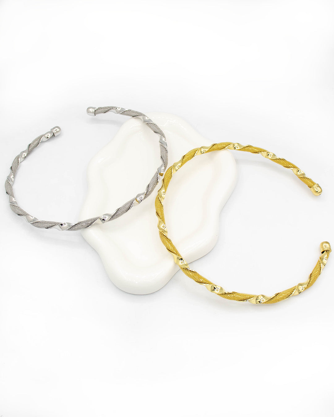 Aro gargantilla entorchada