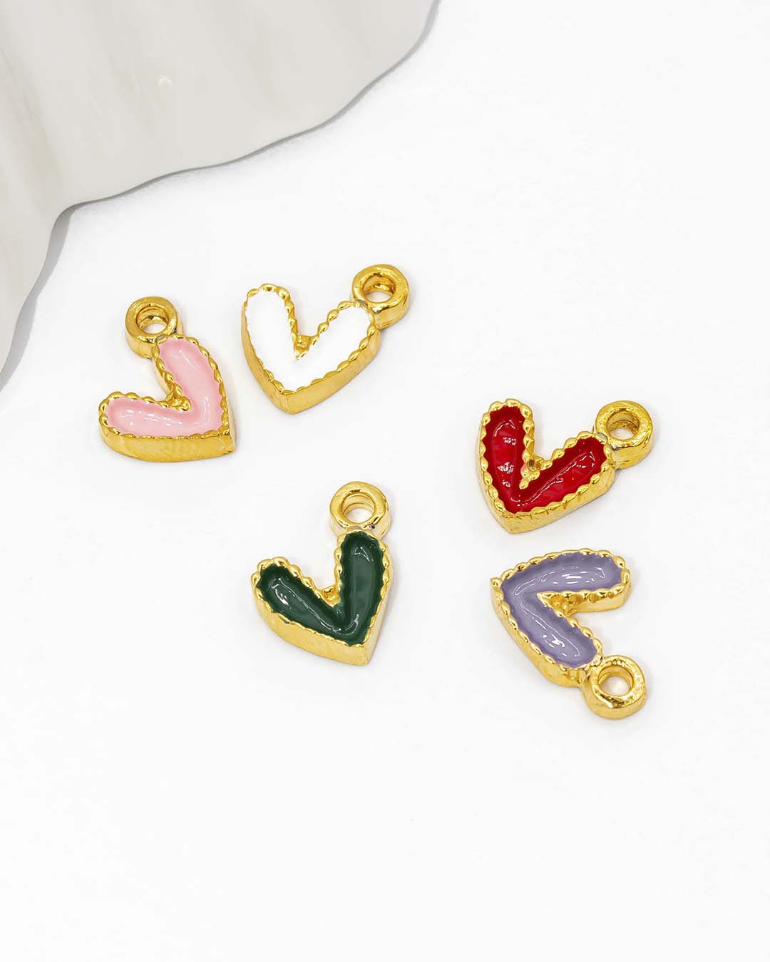 Dije corazón grabado pintado