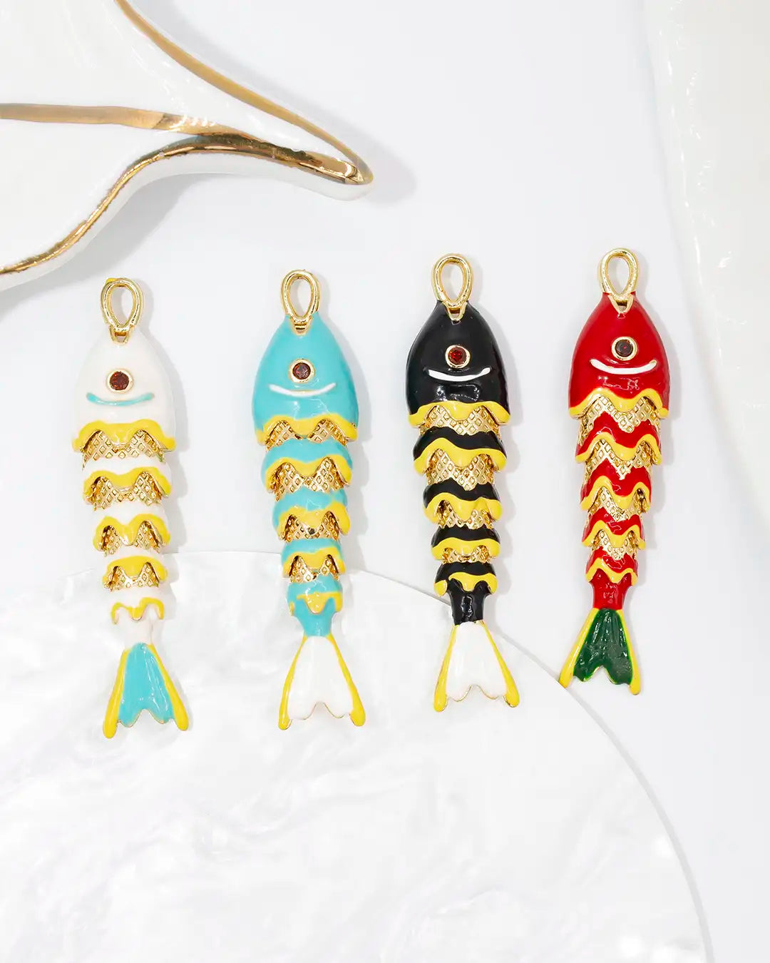 Dije pez extra grande