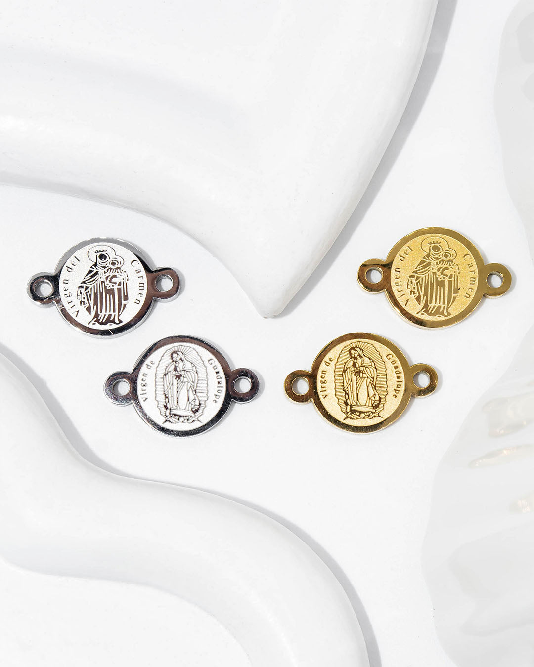Dije pulsera Virgen del Carmen y Guadalupe