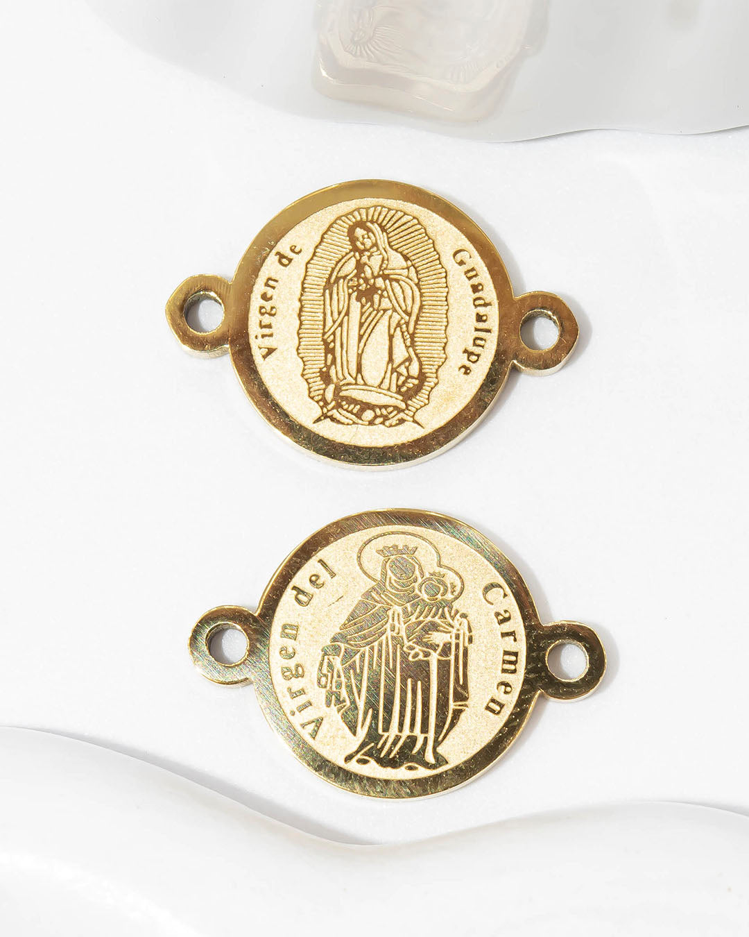 Dije pulsera Virgen del Carmen y Guadalupe