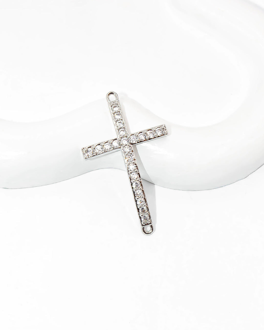 Dije pulsera cruz delgada