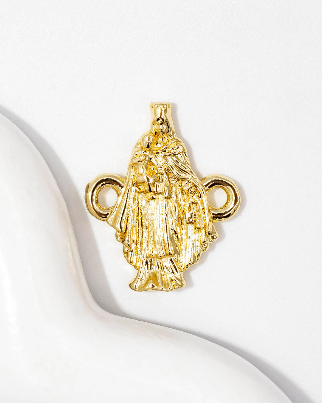 Dije virgen del Carmen pulsera