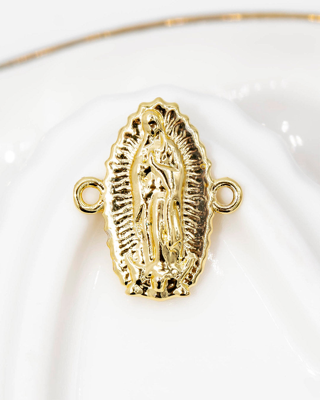 Dije virgen pulsera