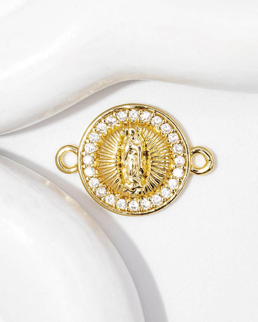 Dije virgen pulsera