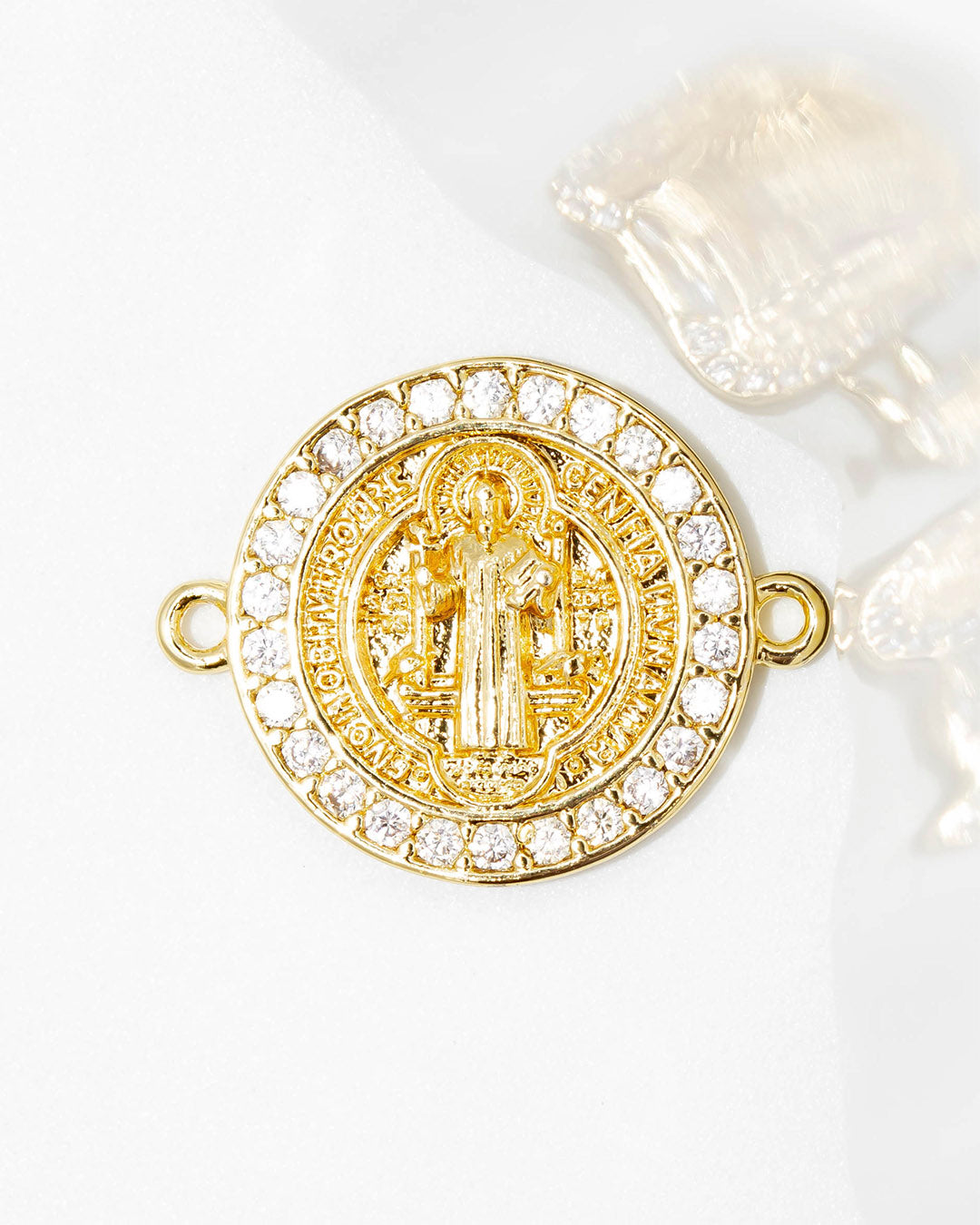 Dije San Benito pulsera