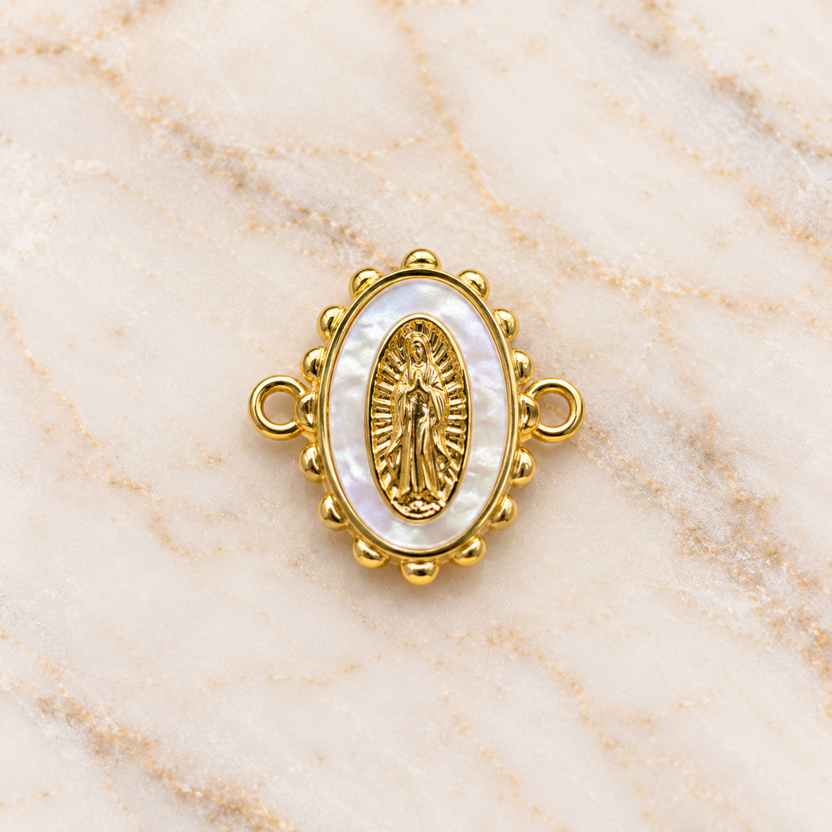 Dije virgen Guadalupe nácar