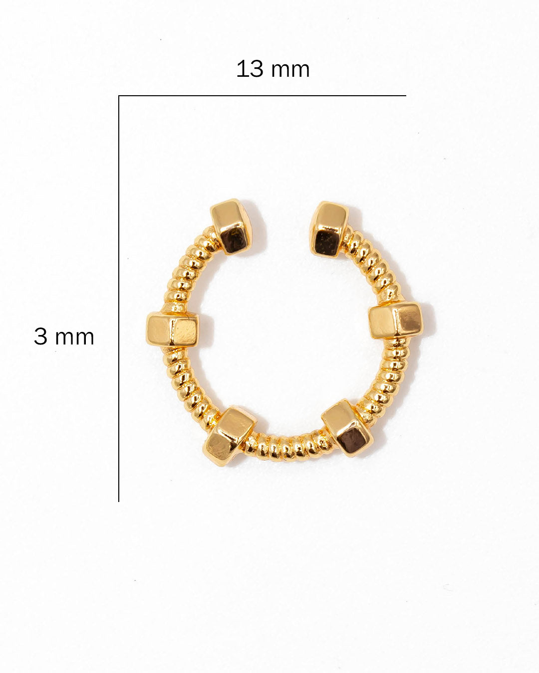 Earcuff sencillo cubos