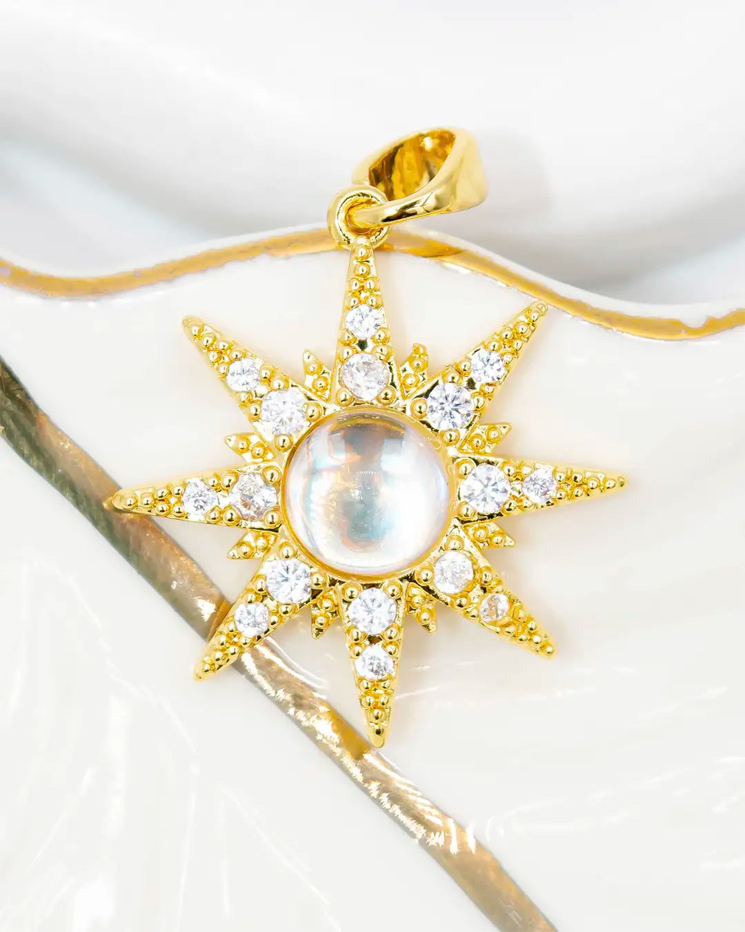 Dije estrella ópalo