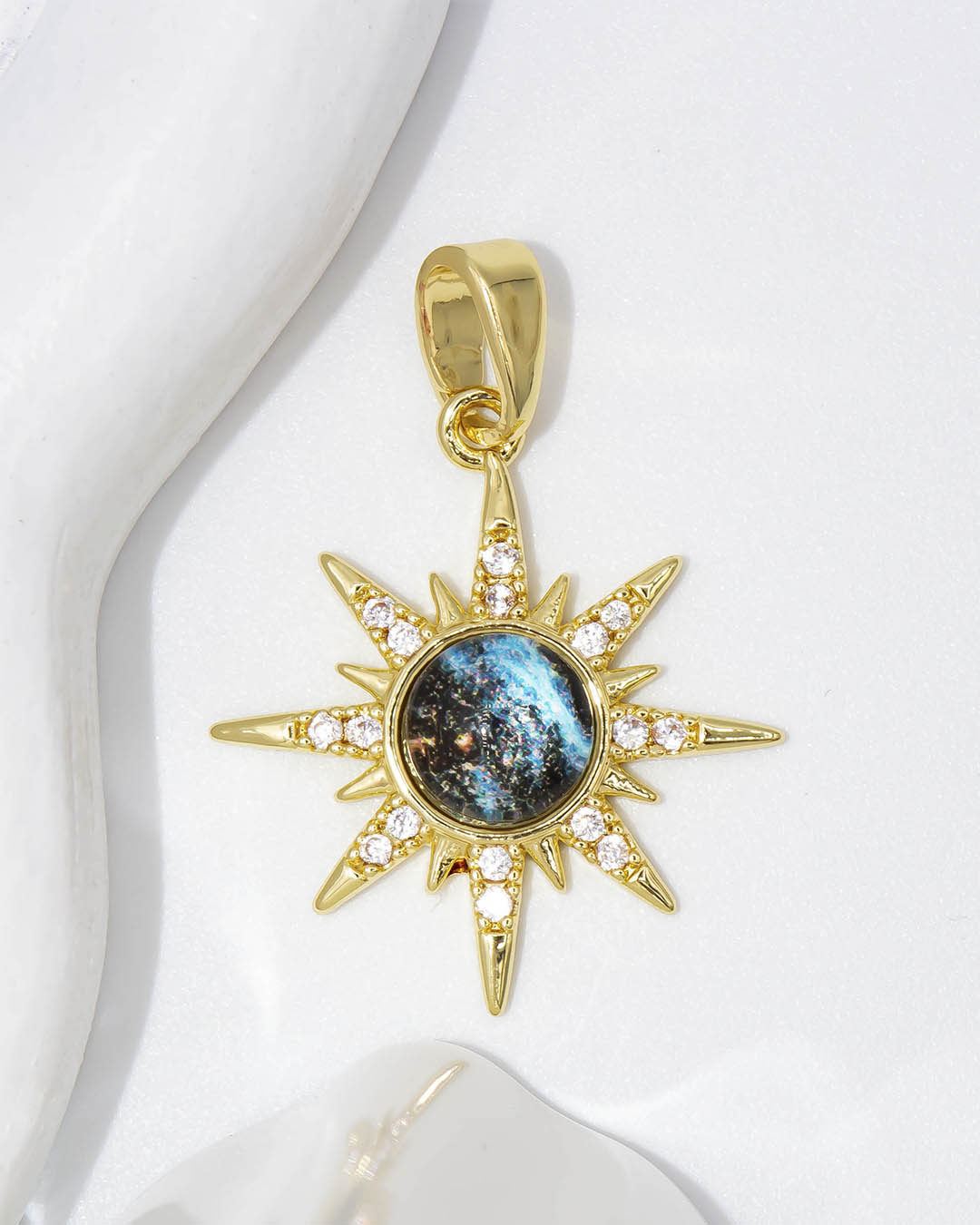 Dije estrella universo