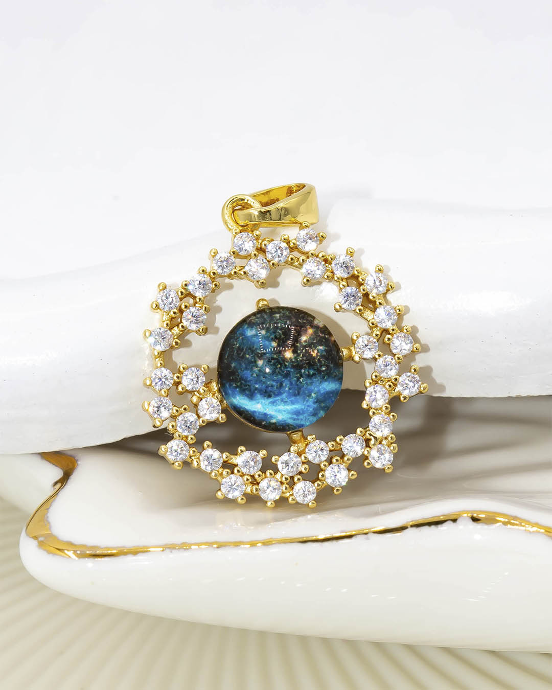 Dije universo circones