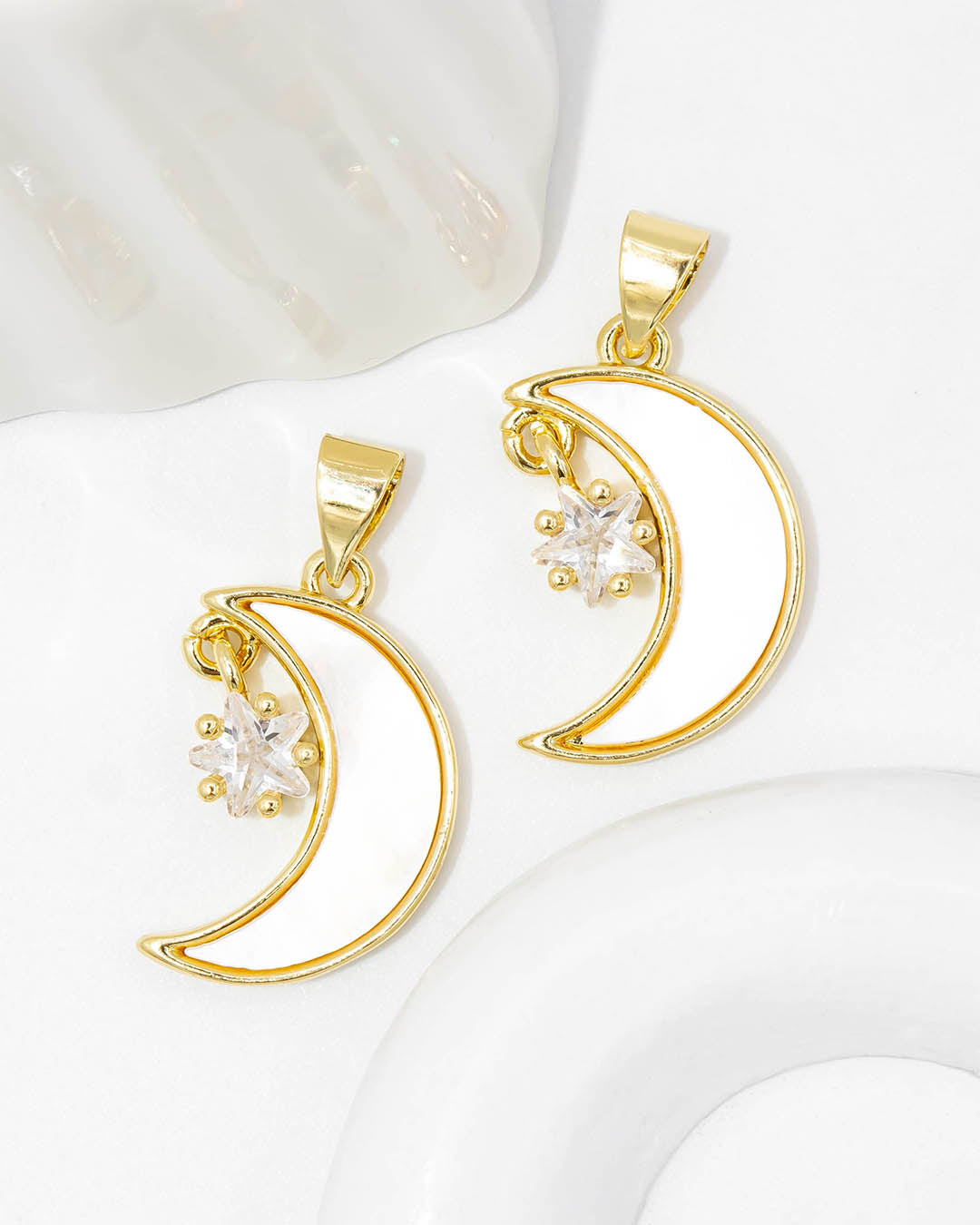 Dije luna nácar y estrella