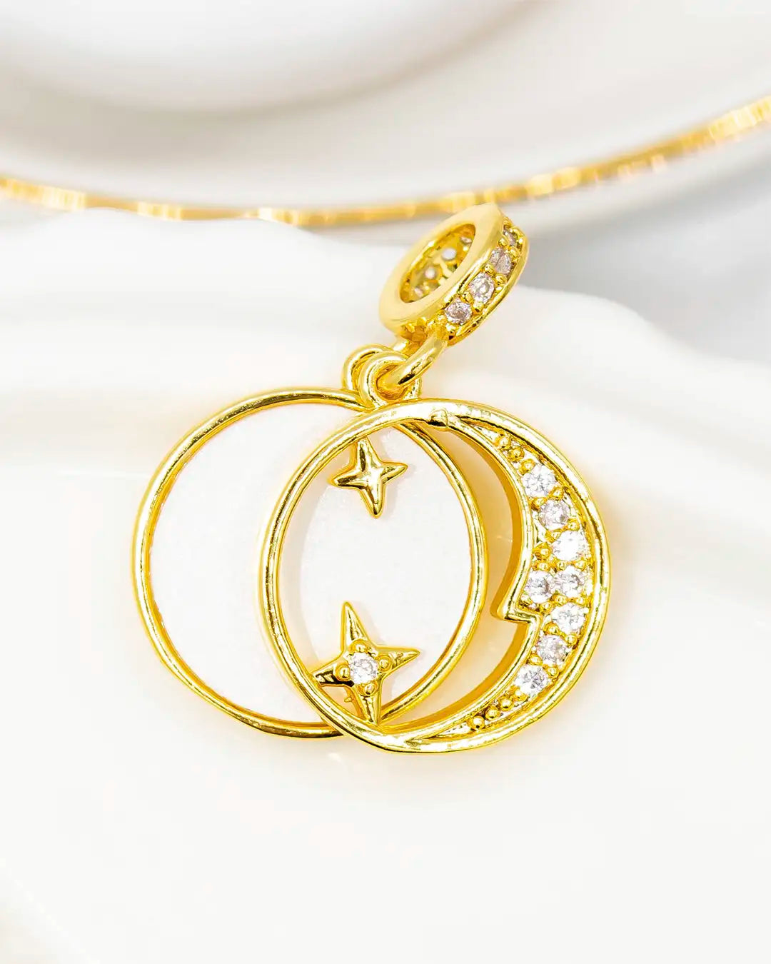 Dije luna y estrella nácar