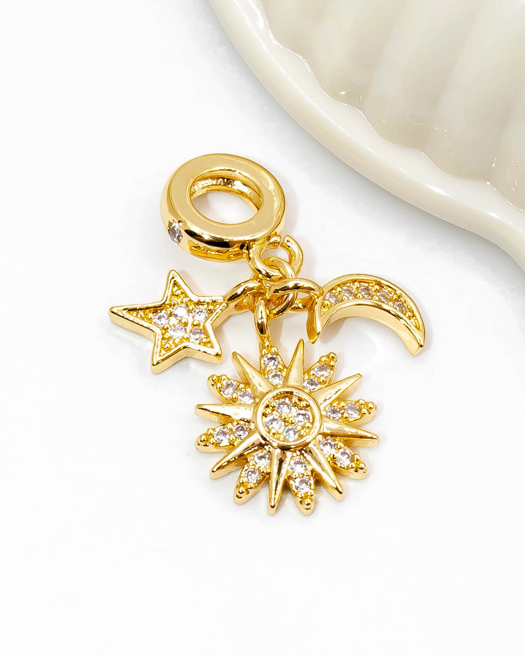 Charm sol, luna y estrella