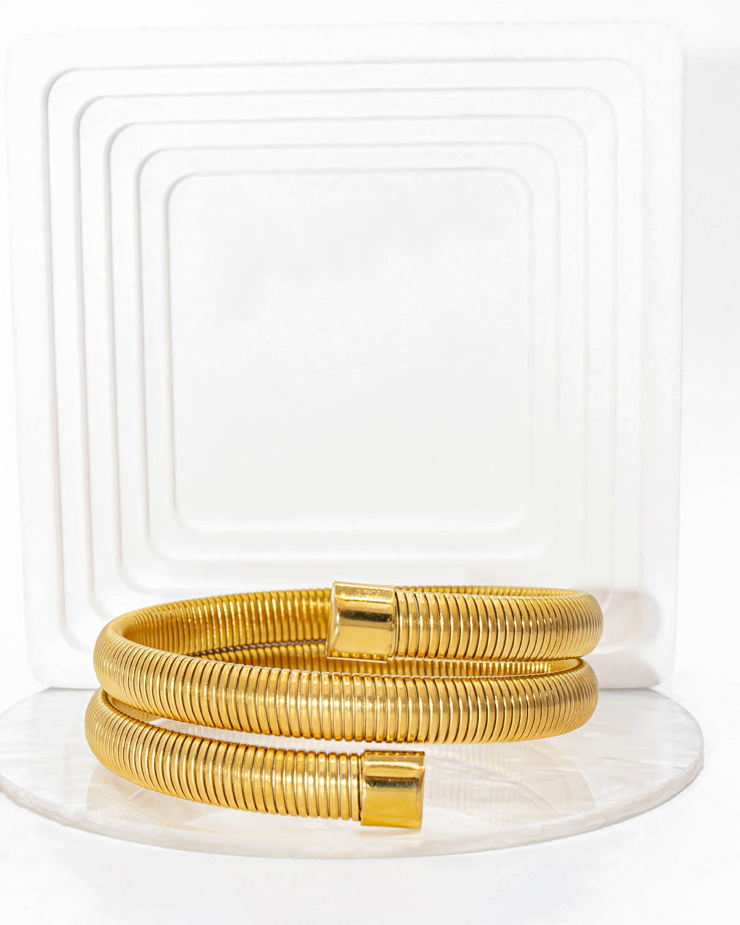 Pulsera flexible en resorte