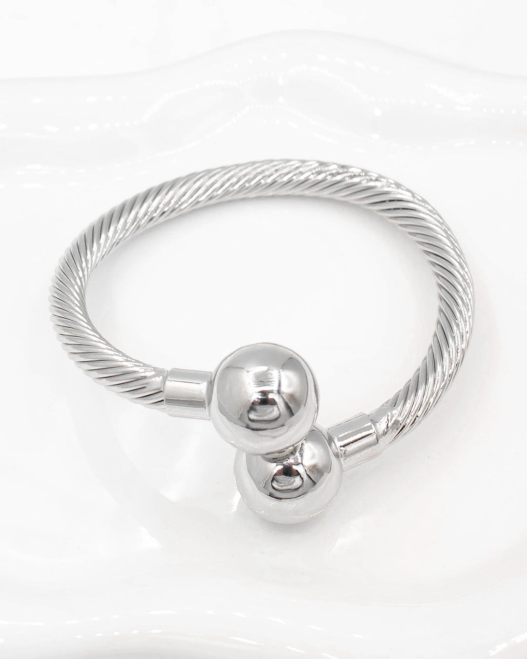 Brazalete entorchado con balines