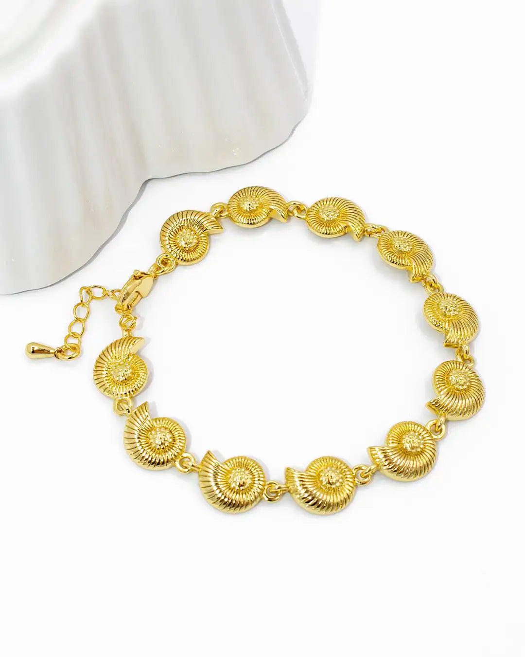 Pulsera caracol seguida