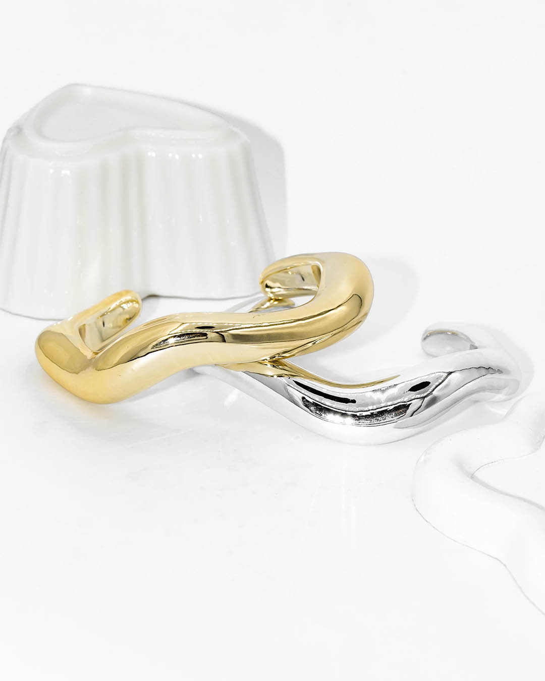 Brazalete grueso dorado