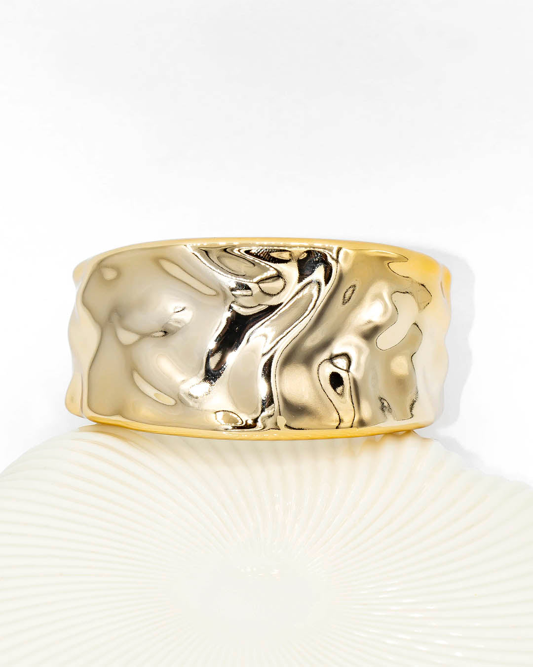 Brazalete grueso dorado