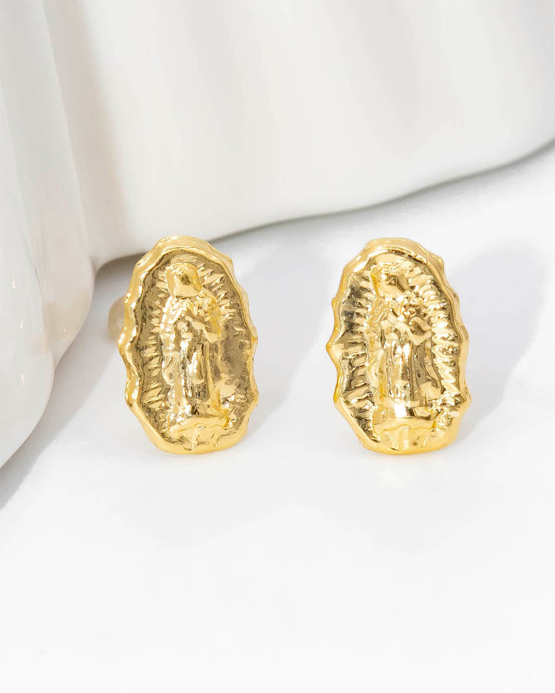 Oro laminado topo virgen Guadalupe