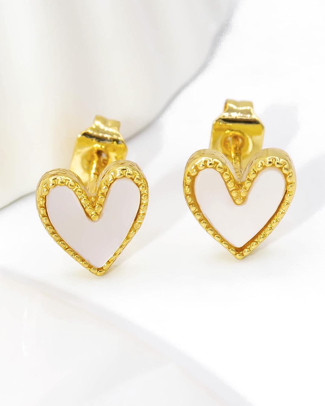 Topo corazón blanco