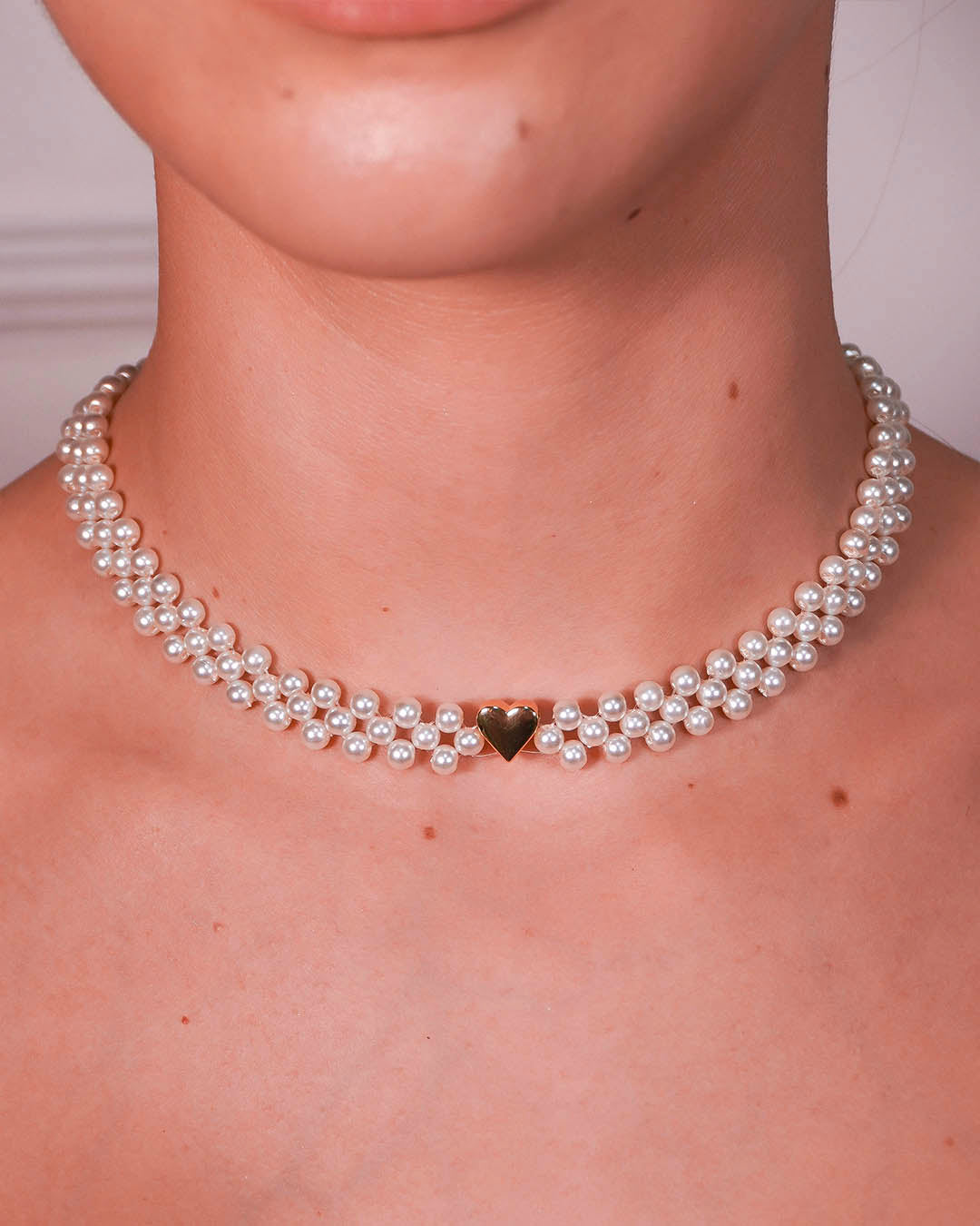 VALGATA choker perla y corazón