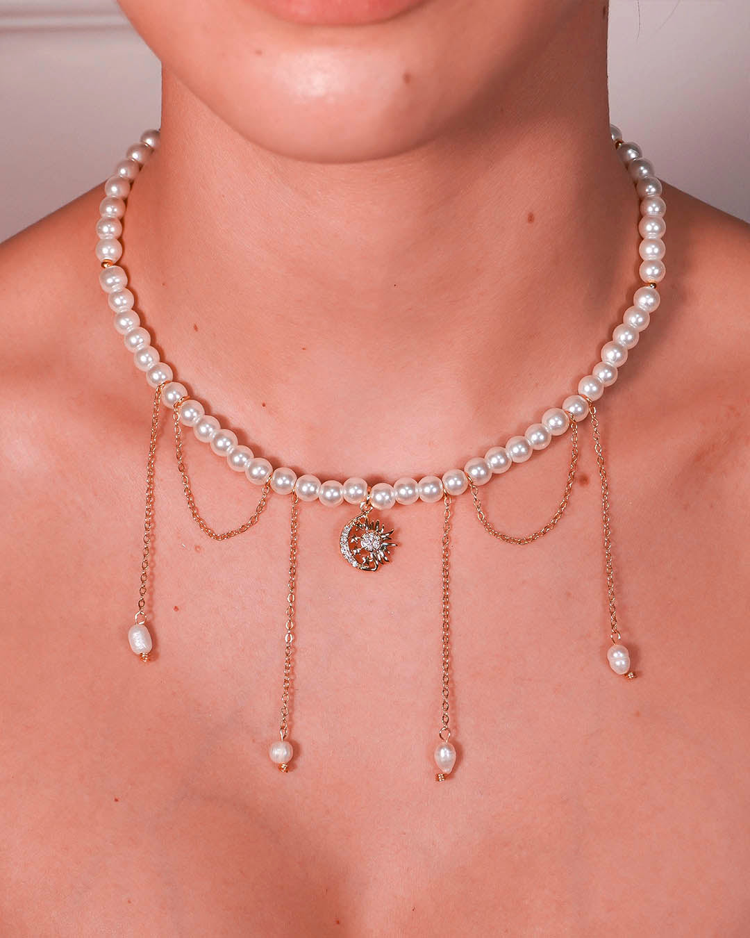 VALGATA choker sol y luna