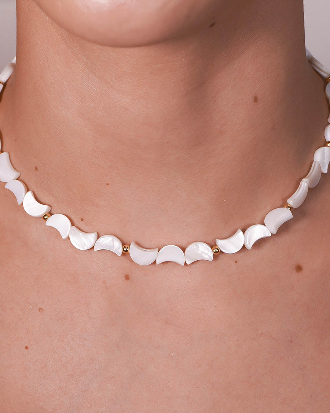 VALGATA choker luna seguida