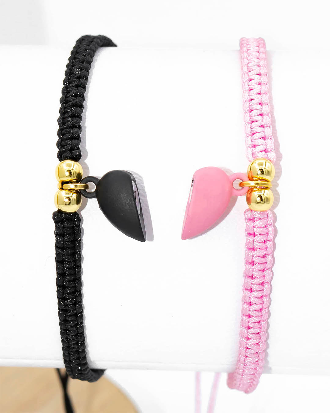 VALGATA pulsera corazón imán