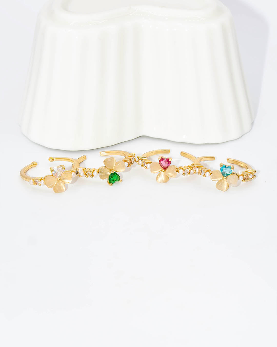 Anillo trébol corazón