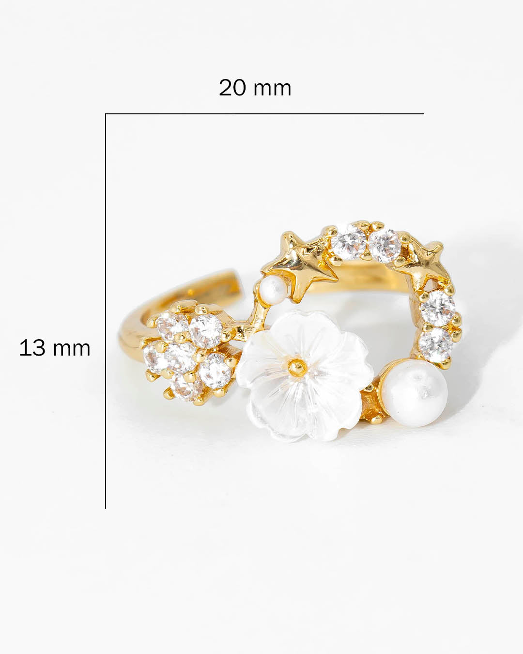 Anillo flor blanca y estrella