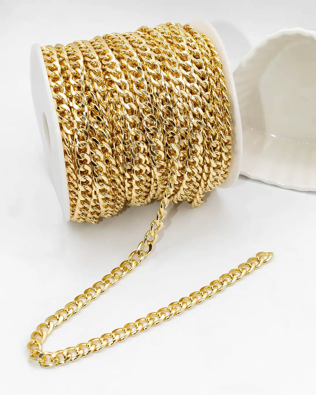 Cadena cubana por metro