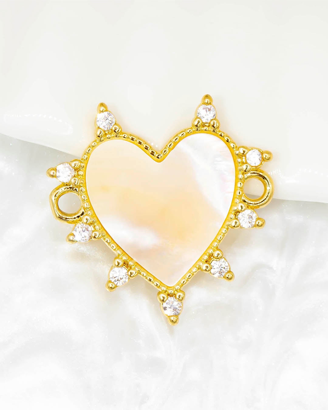 Dije pulsera corazón nácar