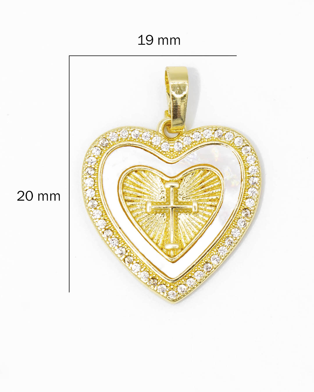 Dije corazón religioso nácar